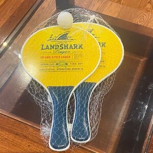 Landshark Lager ping pong set NEW